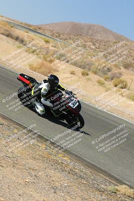 media/Oct-16-2022-TrackXperience (Sun) [[236a00b5b6]]/Group 3/session 4 turn 2/